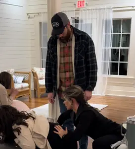 The Hidden Power of Hip Squeezing in Labor: Why It Works and How to Do It